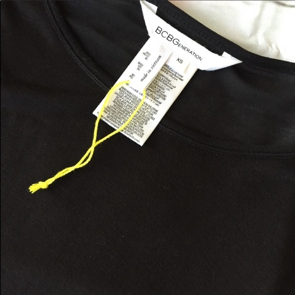 Xs BCBG high low faux leather sleeves top - Picture 5 of 6